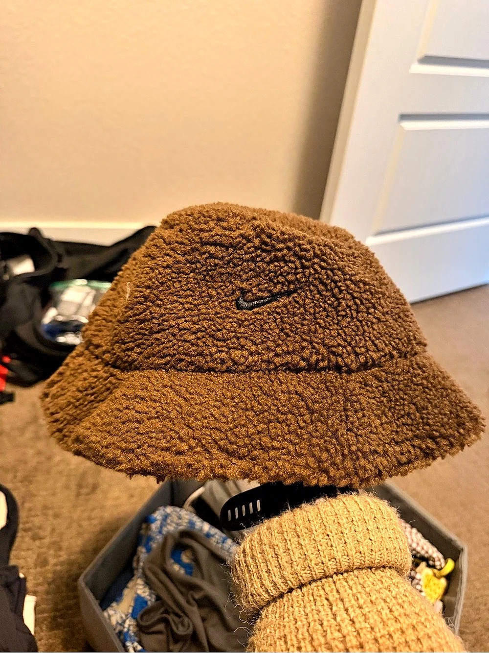Nike Sportswear Sherpa Bucket Hat